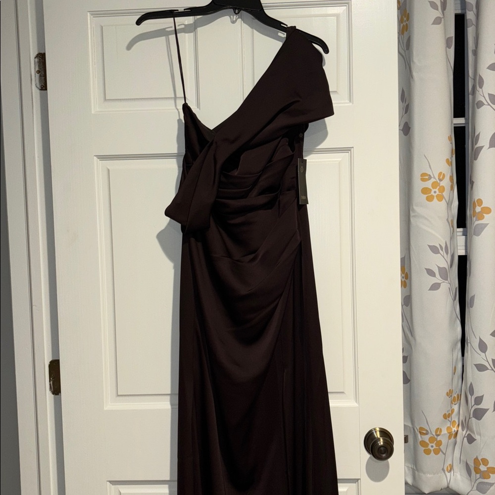 Celia One Shoulder Draped Gown NWT size 6 - Picture 8 of 9